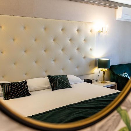 Hotel Le Fouquet'S Cannes Exteriör bild