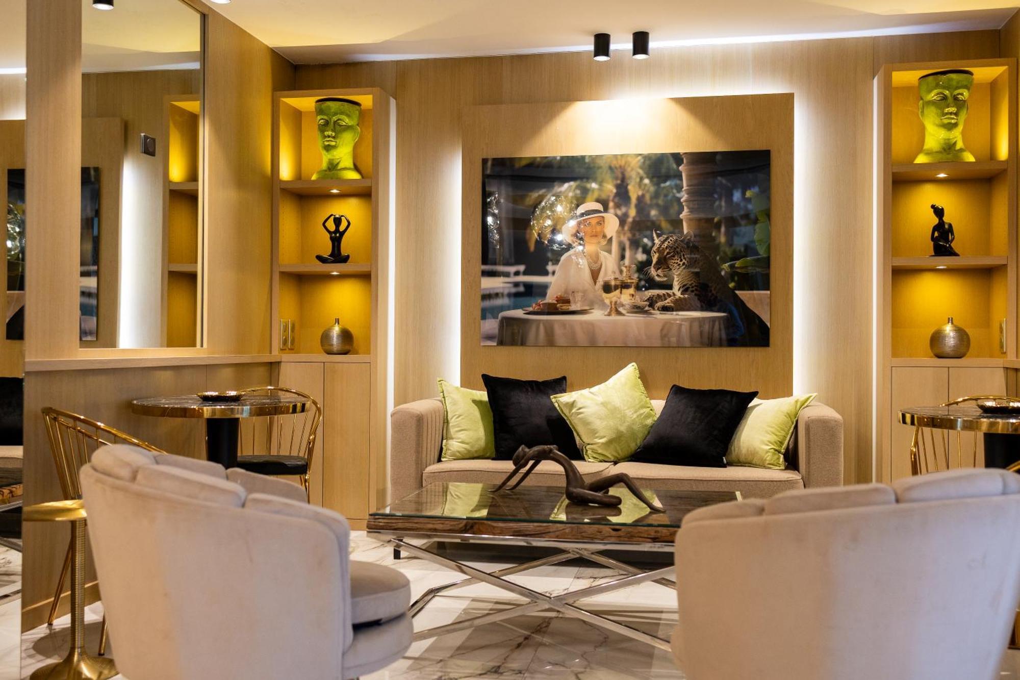 Hotel Le Fouquet'S Cannes Exteriör bild