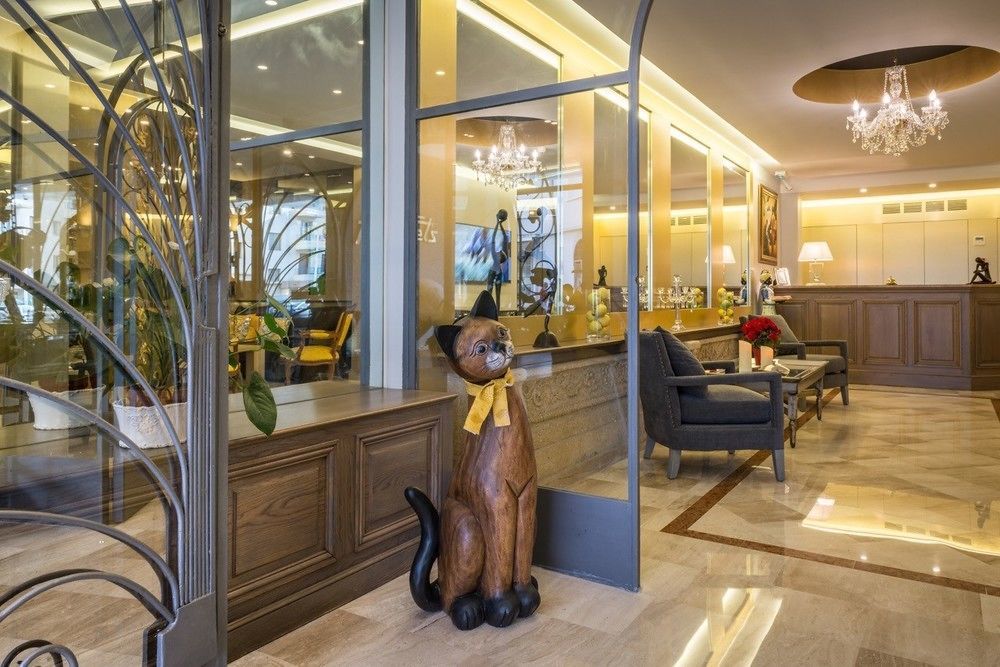 Hotel Le Fouquet'S Cannes Exteriör bild